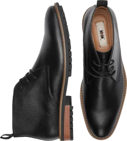 Kyle Plain Toe Lace-Up Chukka Boots